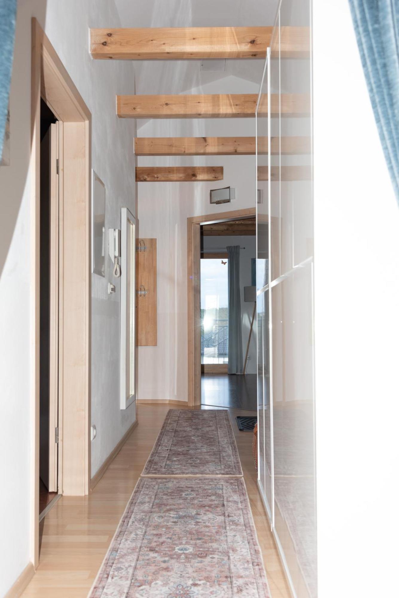 Moderne, Gemuetliche Dg-Wohnung In Ruhiger Lage Neunburg vorm Wald Esterno foto